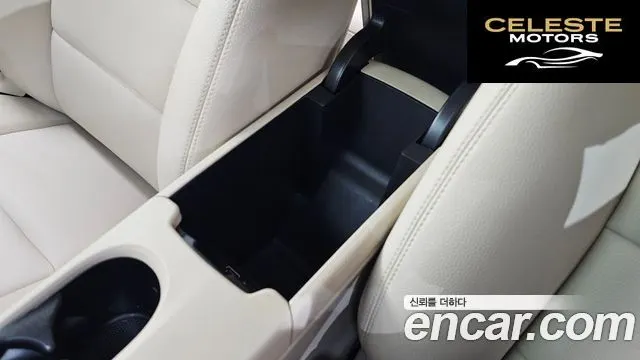 MERCEDES BENZ GLA-Classe X156 GLA220 2018 — photo 29 sur 30