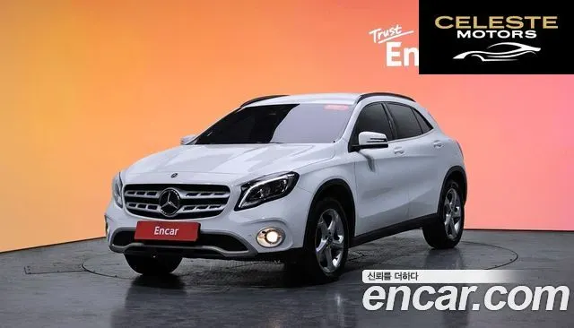 MERCEDES BENZ GLA-Classe X156 GLA220 2018 — photo 30 sur 30
