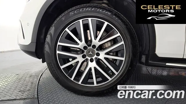 MERCEDES BENZ GLC-Classe X253 GLC300e 4MATIC 2021 — photo 5 sur 43