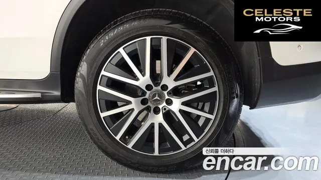 MERCEDES BENZ GLC-Classe X253 GLC300e 4MATIC 2021 — photo 7 sur 43