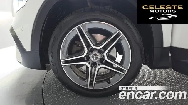 MERCEDES BENZ GLB-Classe X247 GLB250 4MATIC 2022 — photo 5 sur 30