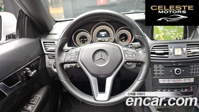 MERCEDES BENZ E-Classe W212 E200 Cabriolet 2017 — photo 13 sur 20