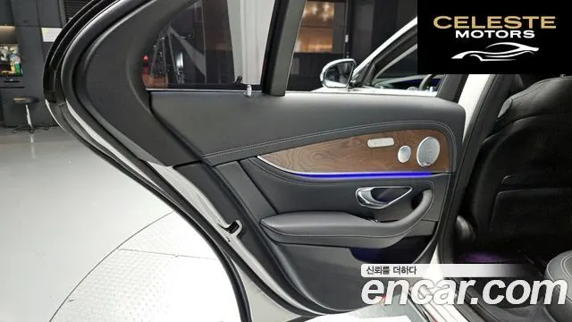 MERCEDES BENZ E-Classe W213 E300e Exclusive 2019 — photo 15 sur 30