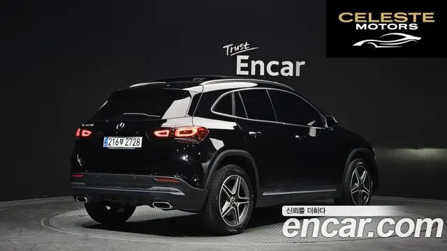 MERCEDES BENZ GLA-Classe H247 GLA250 4MATIC 2020 — photo 2 sur 26