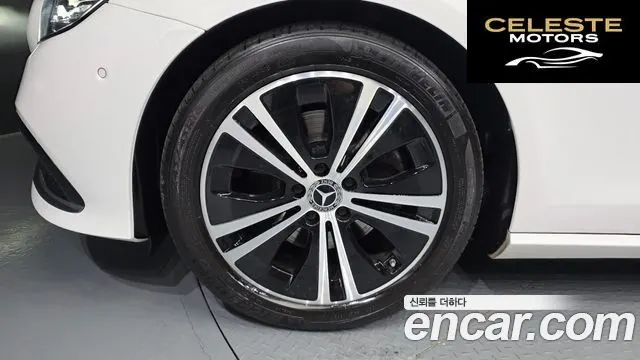 MERCEDES BENZ E-Classe W213 E250 Avantgarde 2021 — photo 5 sur 31