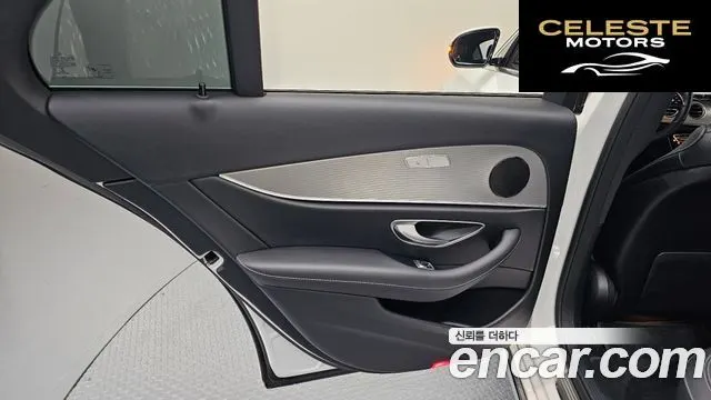 MERCEDES BENZ E-Classe W213 E300 Avantgarde 2019 — photo 15 sur 30