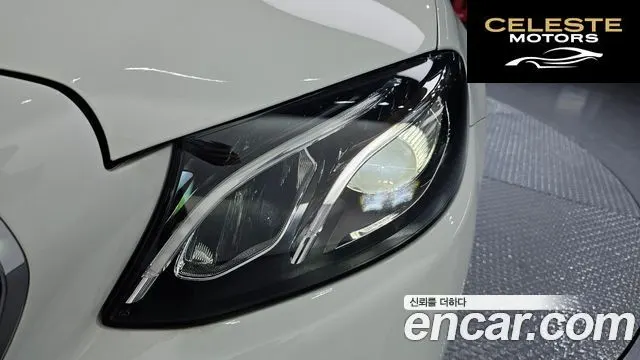 MERCEDES BENZ E-Classe W213 E300 Avantgarde 2019 — photo 8 sur 30
