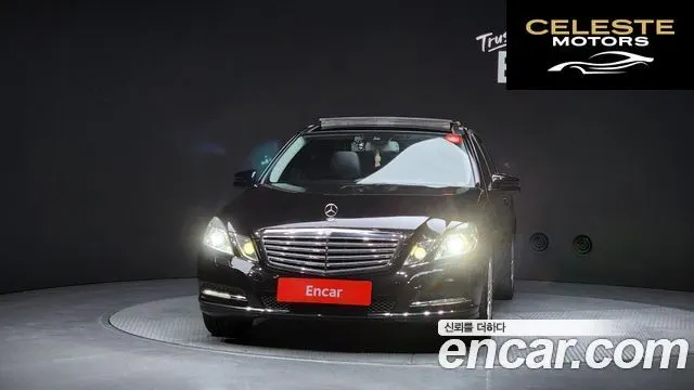 MERCEDES BENZ E-Classe W212 E300 2012 — photo 3 sur 20