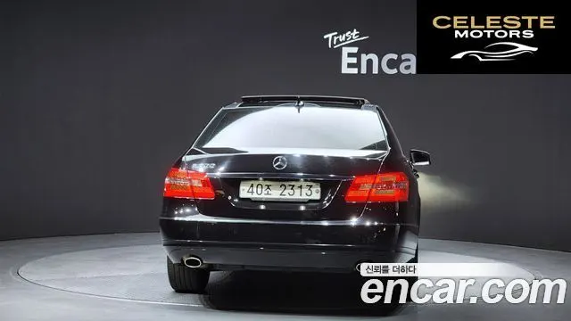 MERCEDES BENZ E-Classe W212 E300 2012 — photo 4 sur 20