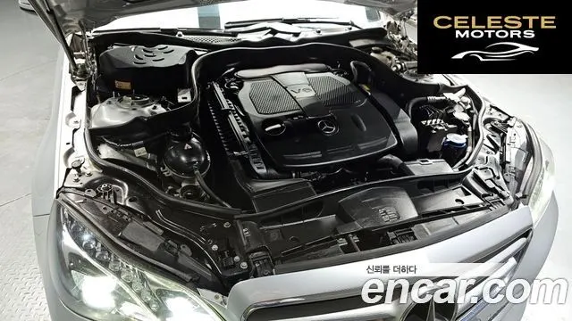 MERCEDES BENZ E-Classe W212 E300 4MATIC Avantgarde 2015 — photo 6 sur 20
