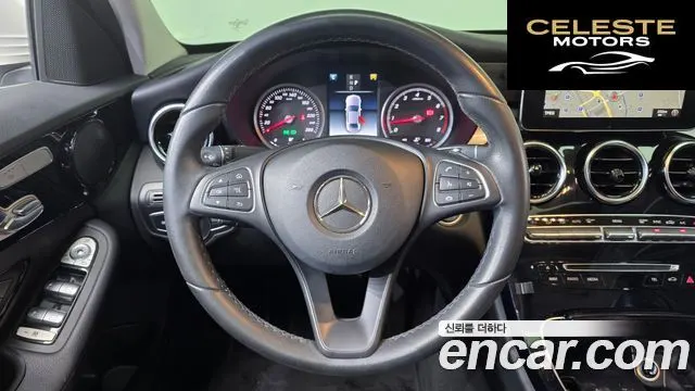 MERCEDES BENZ C-Classe W205 C200 2018 — photo 18 sur 28