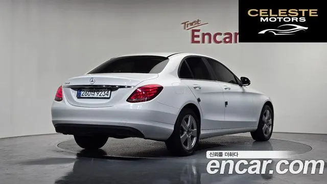 MERCEDES BENZ C-Classe W205 C200 2018 — photo 2 sur 28