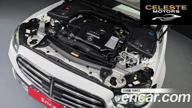 MERCEDES BENZ E-Classe W213 E300e 4MATIC Exclusive 2021 — photo 6 sur 30