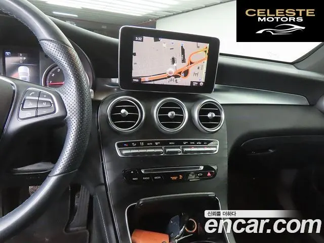 MERCEDES BENZ GLC-Classe X253 GLC300 4MATIC Coupé 2019 — photo 11 sur 26