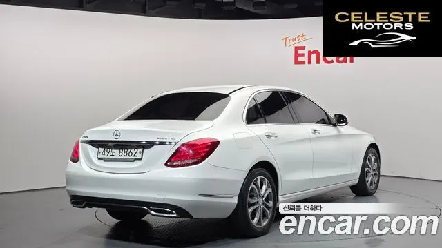 MERCEDES BENZ C-Classe W205 C220 Avantgarde 2015 — photo 2 sur 20