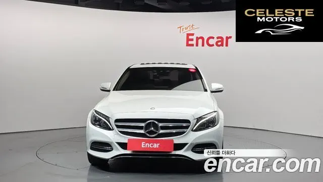 MERCEDES BENZ C-Classe W205 C220 Avantgarde 2015 — photo 3 sur 20
