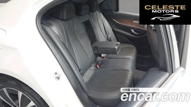MERCEDES BENZ E-Classe W213 E300e Exclusive 2019 — photo 17 sur 30