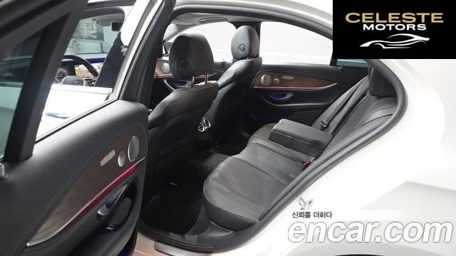 MERCEDES BENZ E-Classe W213 E300e Exclusive 2019 — photo 18 sur 30