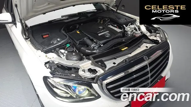 MERCEDES BENZ E-Classe W213 E300e Exclusive 2019 — photo 6 sur 30