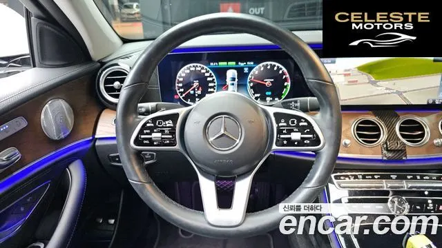 MERCEDES BENZ E-Classe W213 E300e Exclusive 2019 — photo 19 sur 30