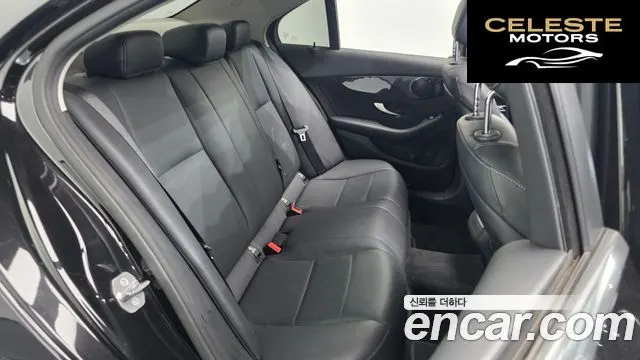 MERCEDES BENZ C-Classe W205 C200 2017 — photo 15 sur 32