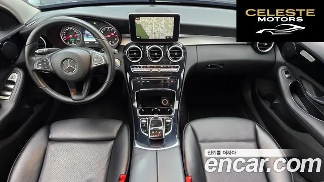 MERCEDES BENZ C-Classe W205 C200 2017 — photo 9 sur 32