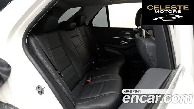 MERCEDES BENZ GLE-Classe W167 GLE300d 4MATIC 2022 — photo 17 sur 41