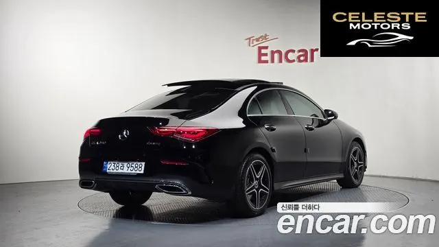 MERCEDES BENZ CLA-Classe C118 CLA250 4MATIC 2023 — photo 2 sur 34