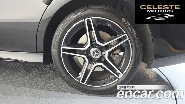 MERCEDES BENZ CLA-Classe C118 CLA250 4MATIC 2023 — photo 7 sur 34