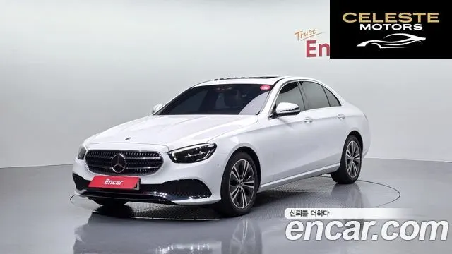 MERCEDES BENZ E-Classe W213 E250 Avantgarde 2021 — photo 1 sur 32