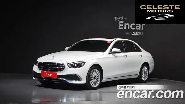 MERCEDES BENZ E-Classe W213 E250 Exclusive 2021 — photo 1 sur 33