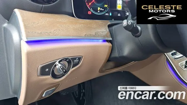 MERCEDES BENZ E-Classe W213 E250 Exclusive 2021 — photo 30 sur 33