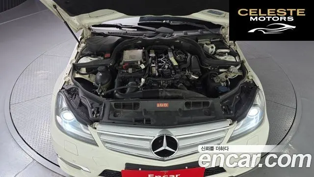 MERCEDES BENZ C-Classe W204 C220 CDI 2012 — photo 6 sur 26