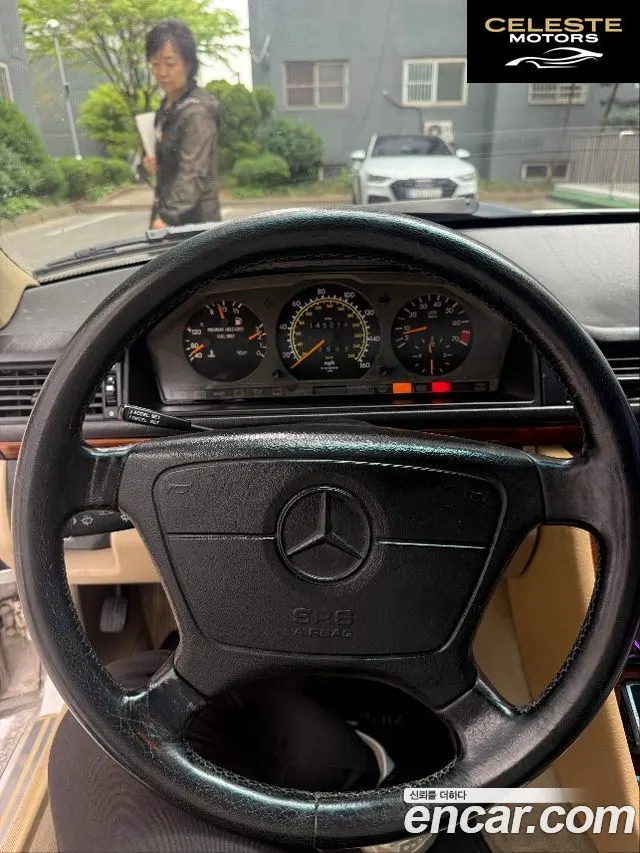 MERCEDES BENZ E-Classe W124 E300 1993 — photo 10 sur 15