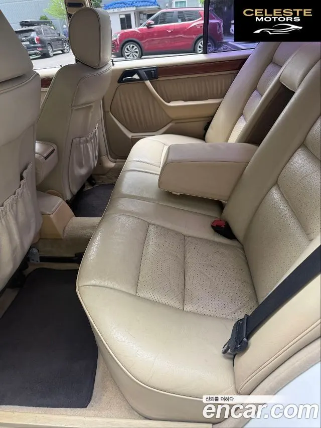 MERCEDES BENZ E-Classe W124 E300 1993 — photo 13 sur 15
