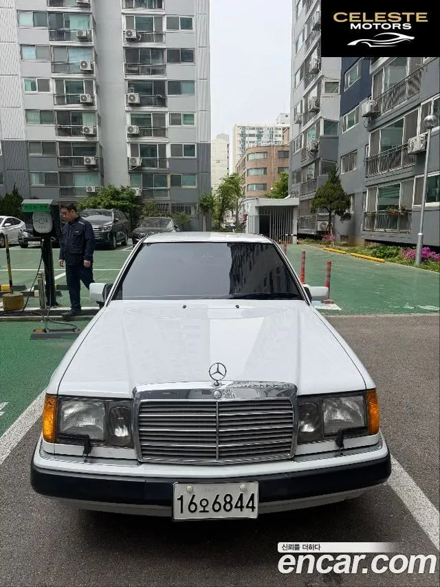 MERCEDES BENZ E-Classe W124 E300 1993 — photo 3 sur 15