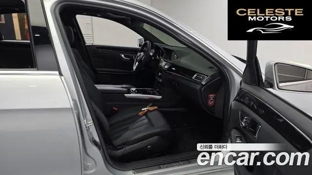 MERCEDES BENZ E-Classe W212 E300 Avantgarde 2014 — photo 12 sur 20