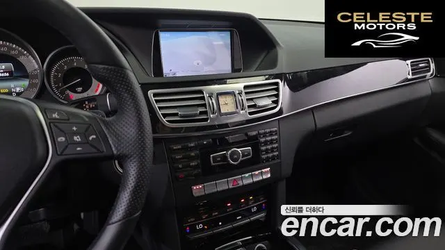 MERCEDES BENZ E-Classe W212 E300 Avantgarde 2014 — photo 16 sur 20