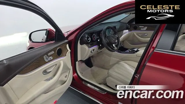 MERCEDES BENZ E-Classe W213 E220d Exclusive 2017 — photo 10 sur 20