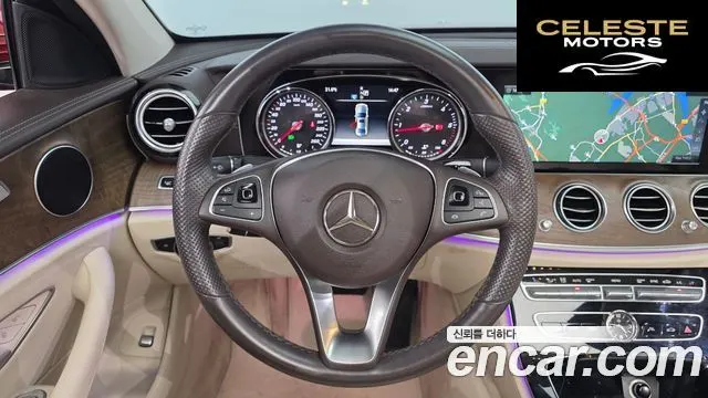 MERCEDES BENZ E-Classe W213 E220d Exclusive 2017 — photo 13 sur 20