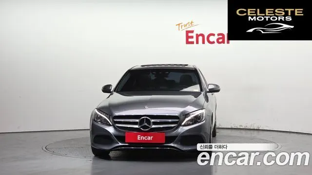MERCEDES BENZ C-Classe W205 C220 d Avantgarde 2018 — photo 3 sur 20