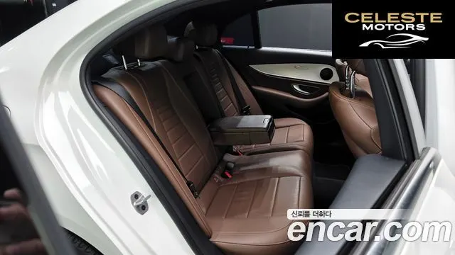 MERCEDES BENZ E-Classe W213 E250 Avantgarde 2021 — photo 17 sur 32