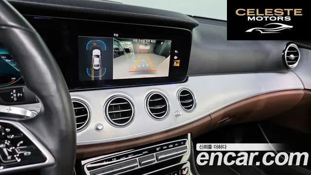 MERCEDES BENZ E-Classe W213 E250 Avantgarde 2021 — photo 23 sur 32