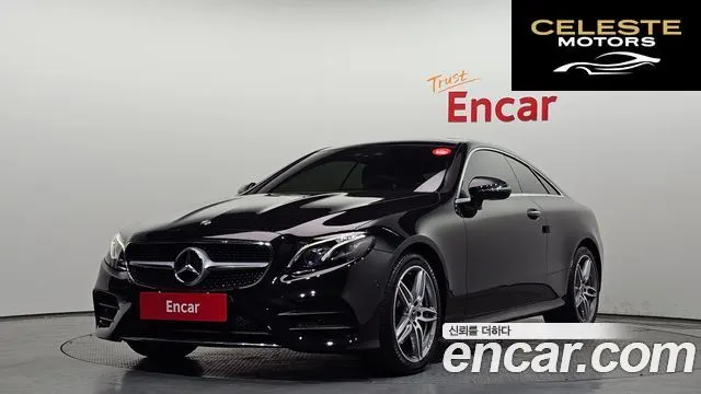 MERCEDES BENZ E-Classe W213 E220d Coupé 2017 — photo 1 sur 30