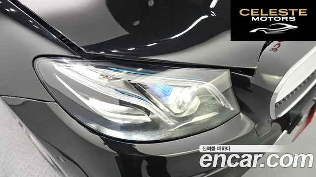 MERCEDES BENZ E-Classe W213 E220d Coupé 2017 — photo 8 sur 30