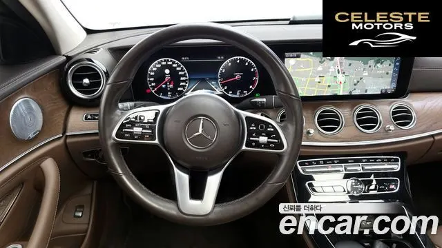 MERCEDES BENZ E-Classe W213 E300 4MATIC Exclusive 2019 — photo 13 sur 20
