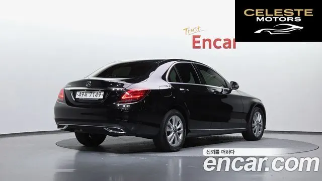 MERCEDES BENZ C-Classe W205 C220 d Avantgarde 2019 — photo 1 sur 30
