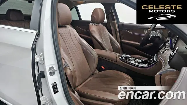 MERCEDES BENZ E-Classe W213 E300 Exclusive 2018 — photo 17 sur 30