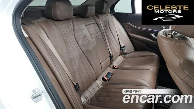 MERCEDES BENZ E-Classe W213 E300 Exclusive 2018 — photo 18 sur 30
