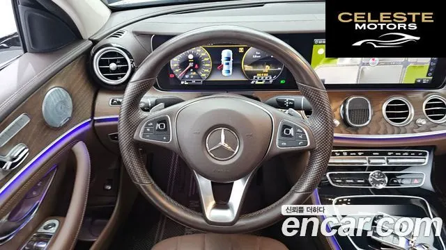 MERCEDES BENZ E-Classe W213 E300 Exclusive 2018 — photo 19 sur 30